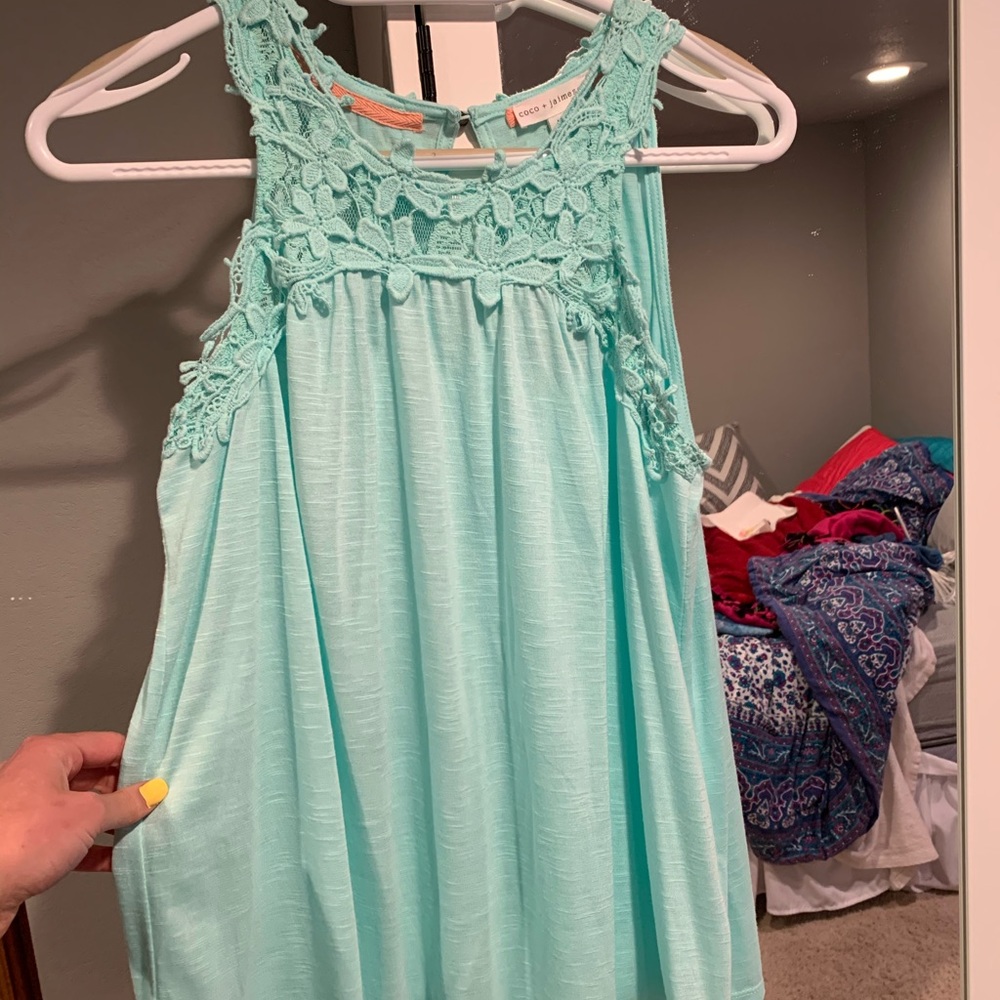 Cute Tank Top with lace